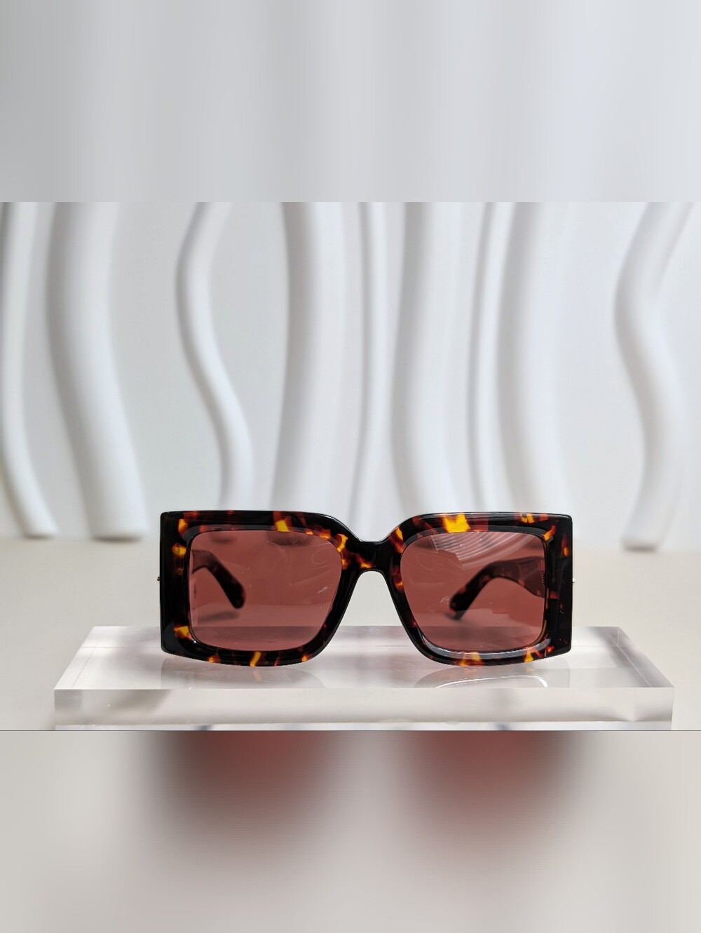 NWT Salvatore Ferragamo SF2032S Dark Tortoise Rectangle Sunglasses Italy $430
